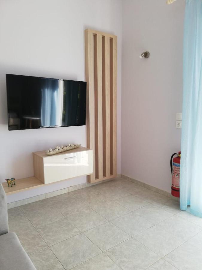 Aloni Studios And Apartments 拉瑟 外观 照片