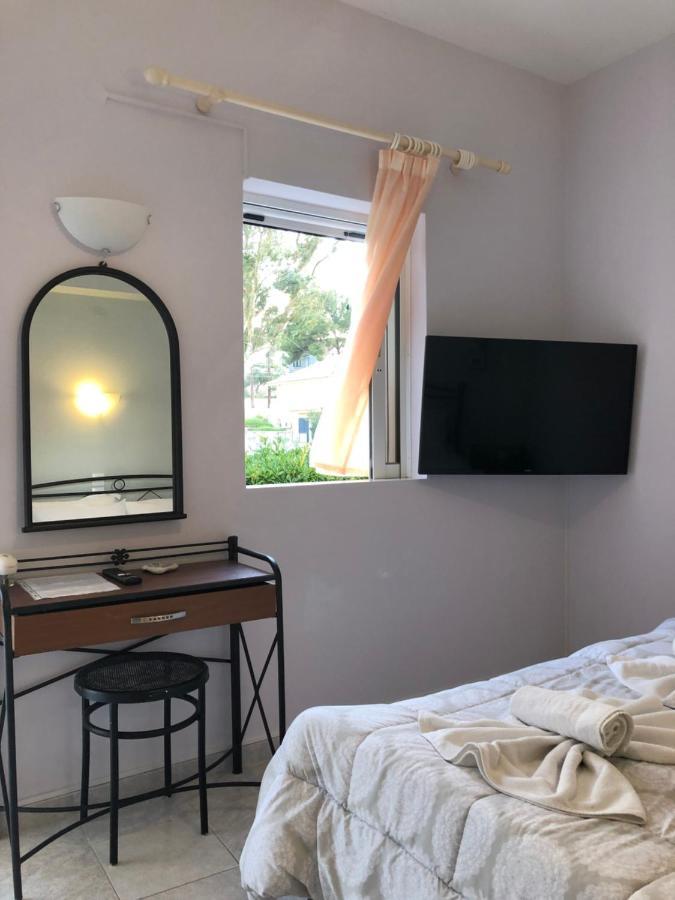 Aloni Studios And Apartments 拉瑟 外观 照片